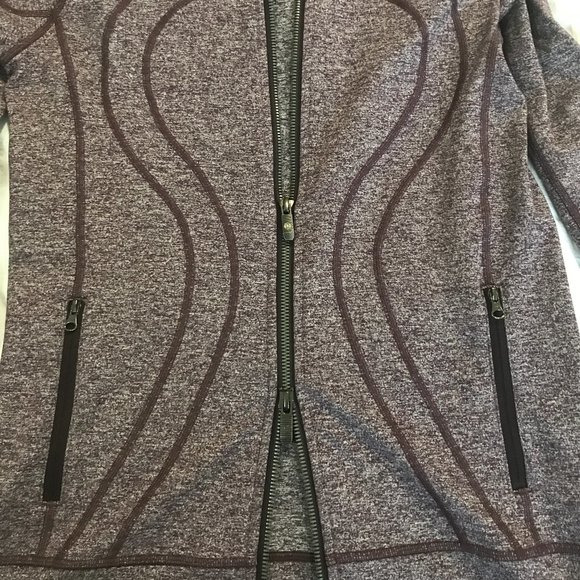 *NWOT* Lululemon Full Zip-Up Hooded Sweater - Picture 4 of 8